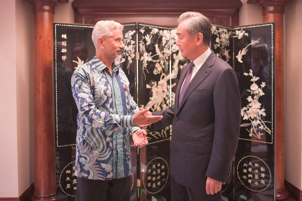 王毅会见印度外长苏杰生1.jpg
